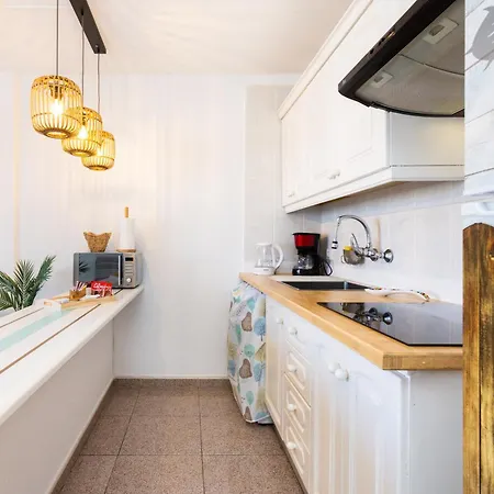 Home2book Surf Vibes Americas, Pool Apartment *